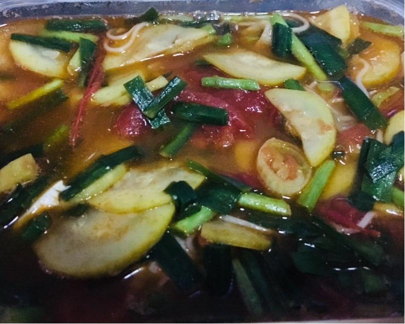 西葫芦番茄烩面