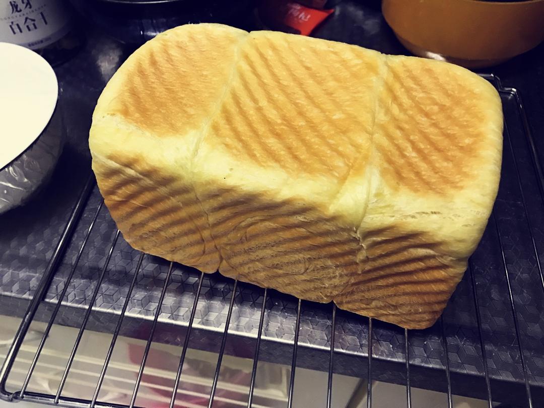 奶香超浓郁的淡奶油吐司（消灭淡奶油）