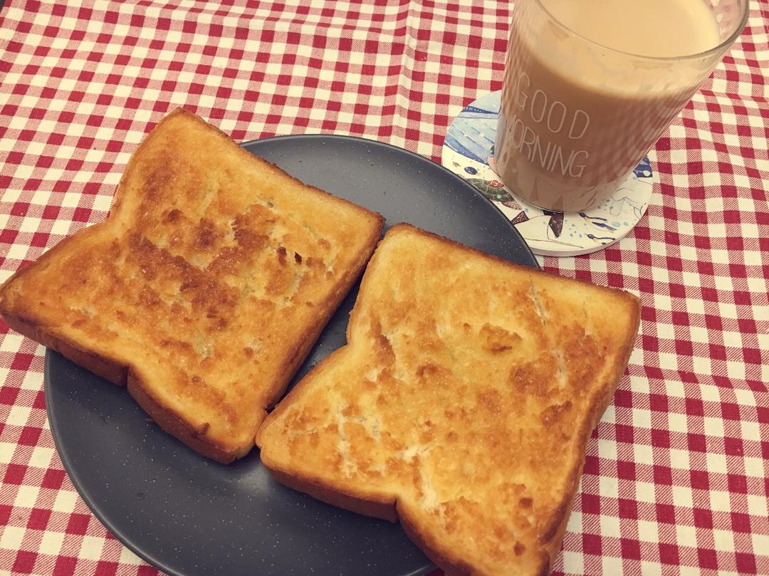 炼乳烤吐司