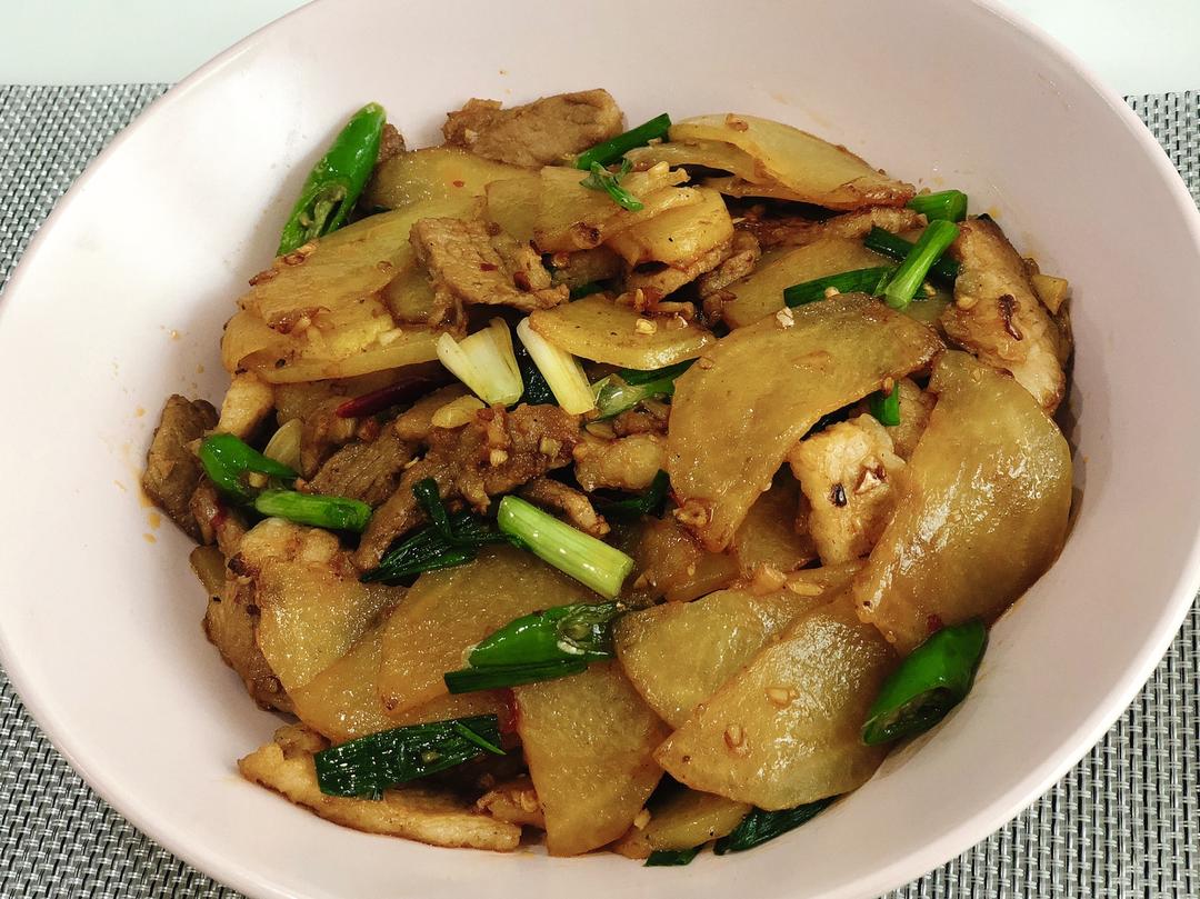 土豆回锅肉