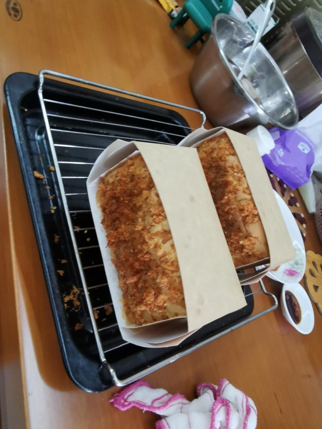 肉松芝士夹心咸戚风，这组合搭配好吃到停不下来！！ ！