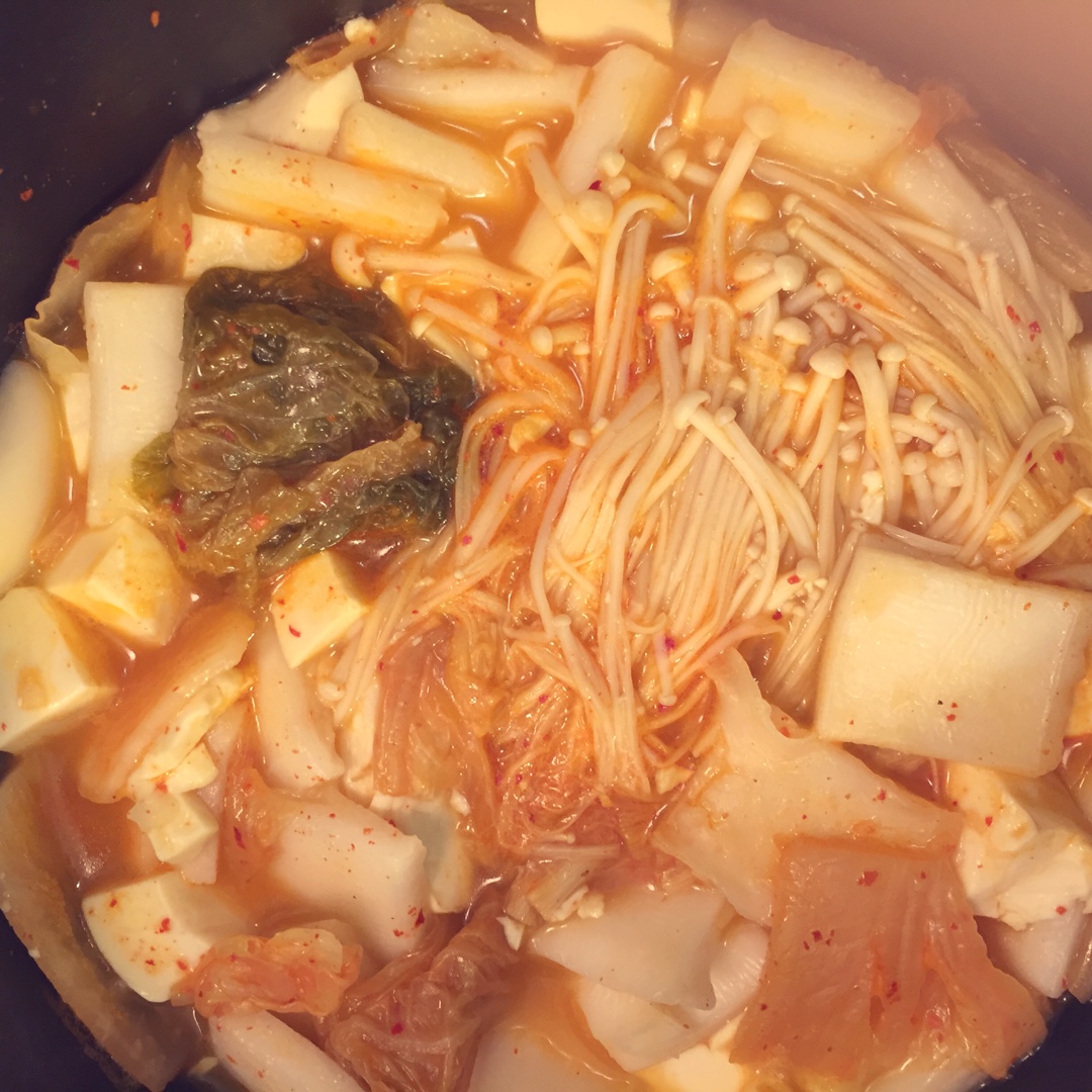 韩式泡菜豆腐煲