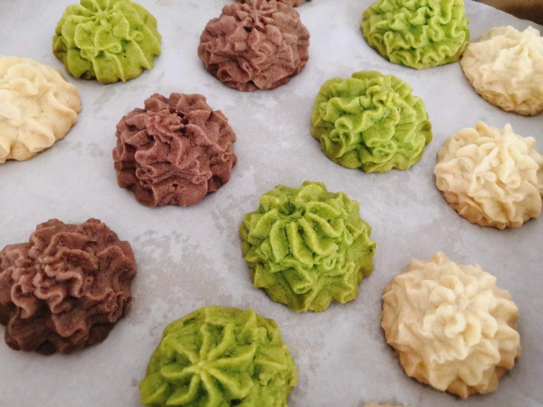 被业界猜了很久的网红牛油小花曲奇配方，酥的掉渣