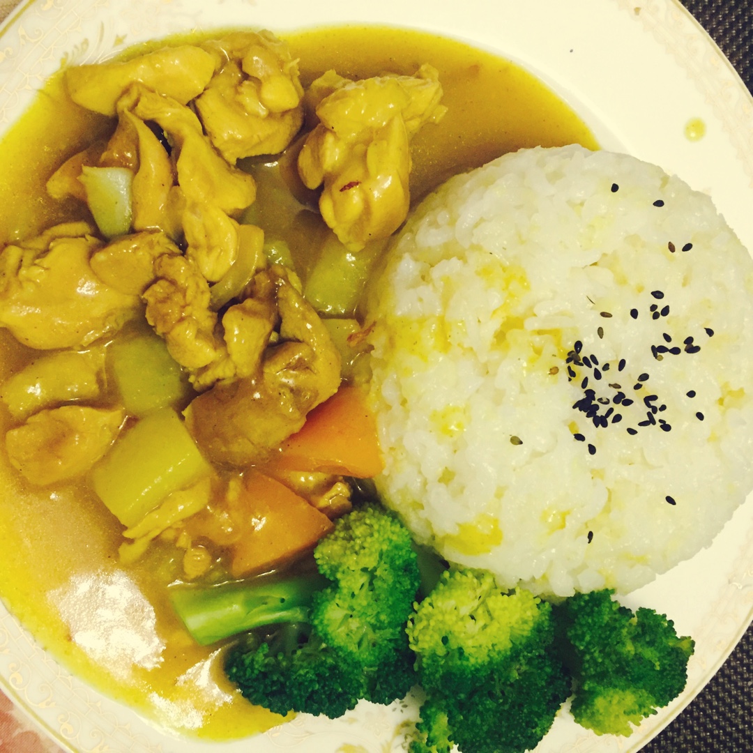 零失败日式咖喱鸡肉饭！！最正宗日本家庭做法！简单又好吃！