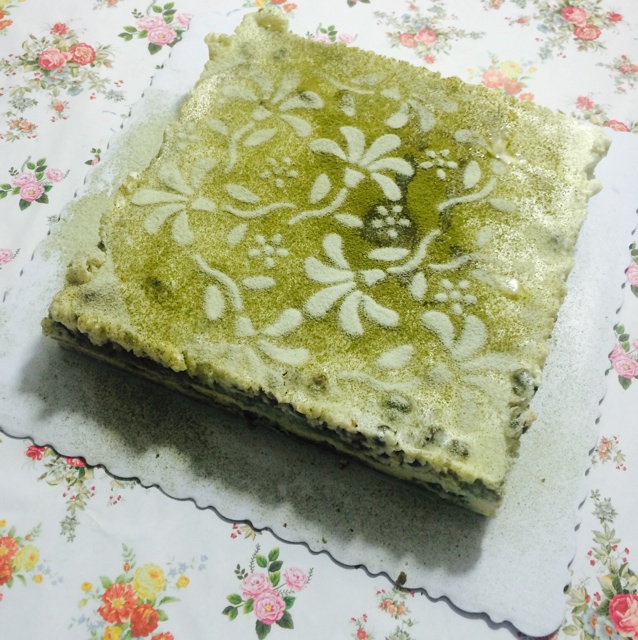 抹茶红豆慕斯蛋糕