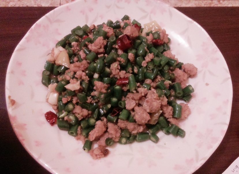肉沫豆角下饭菜