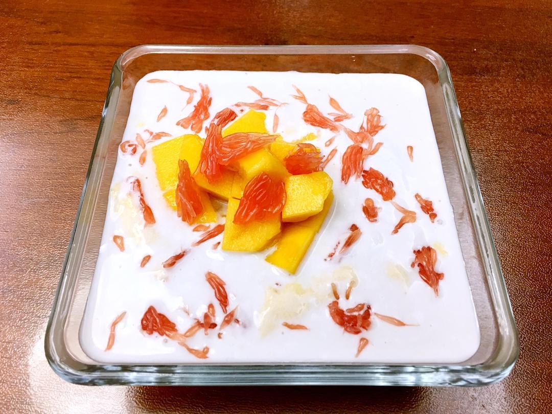 不输甜品店的杨枝甘露