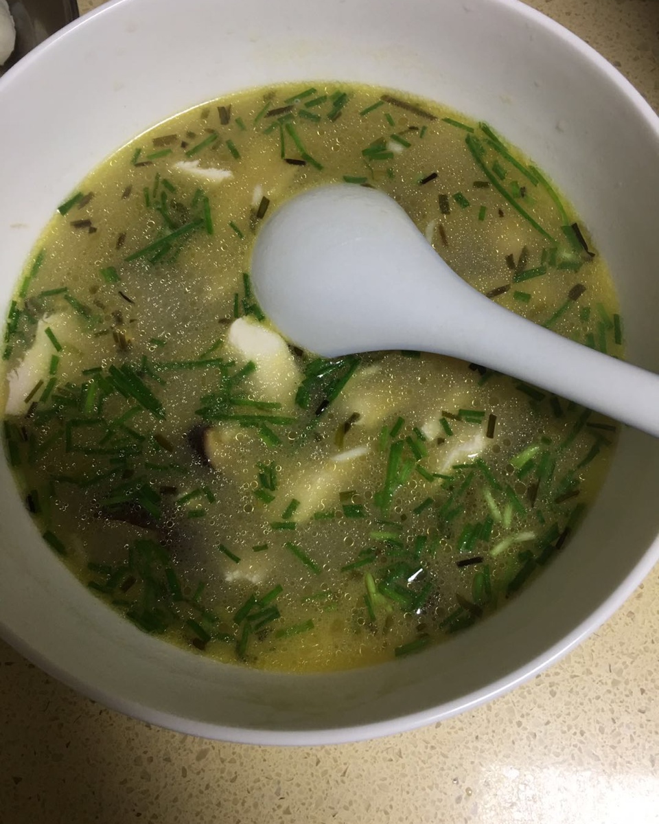牡蛎菌菇豆腐汤