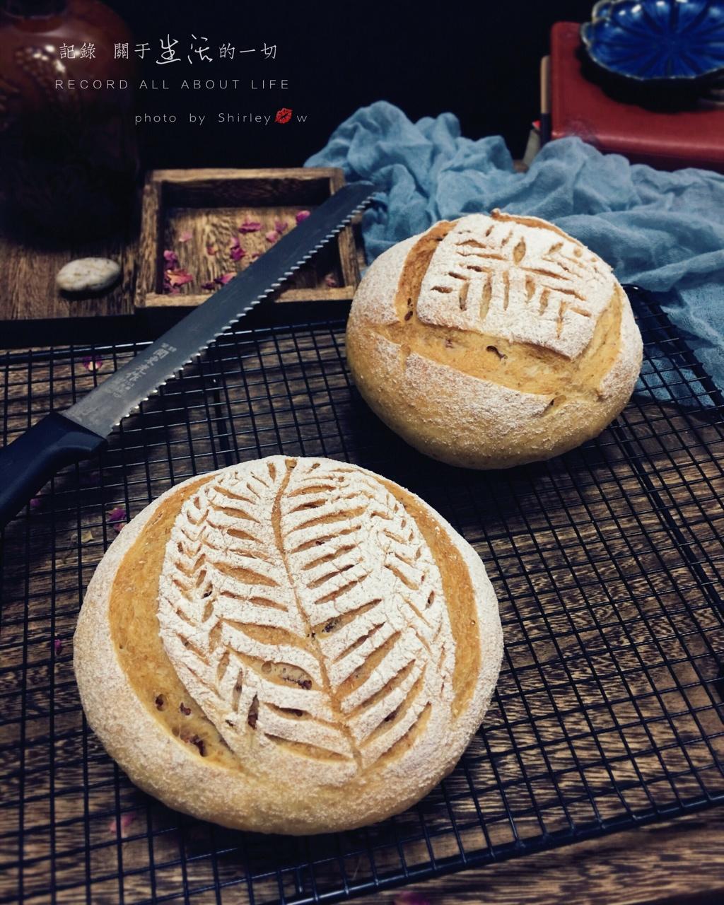 香喷喷的全麦培根面包