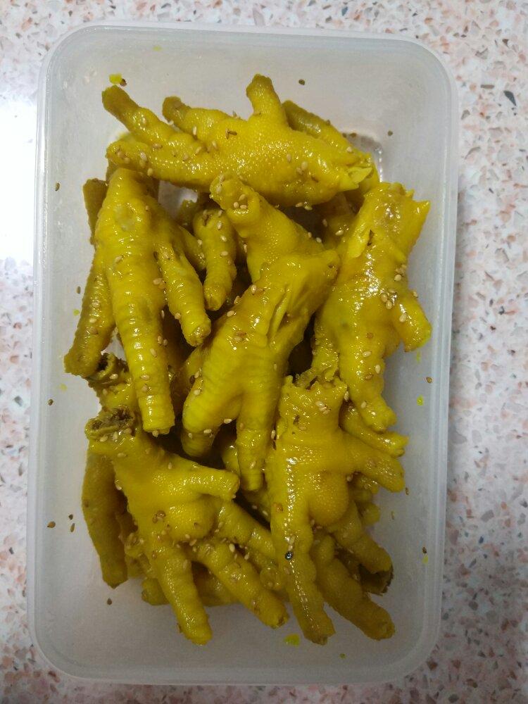 风味盐焗鸡爪