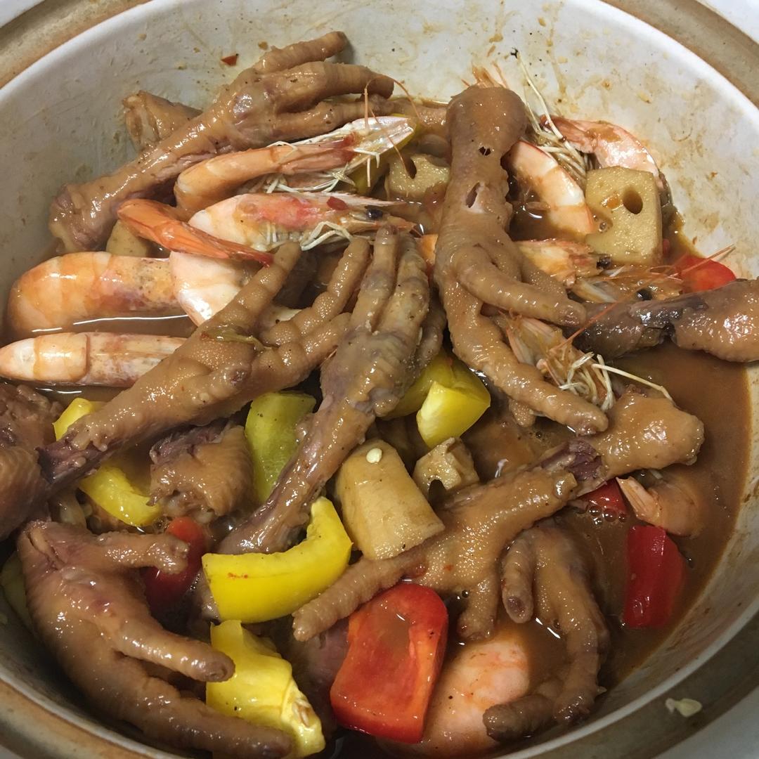 超入味的鸡爪煲，吃过就忘不了