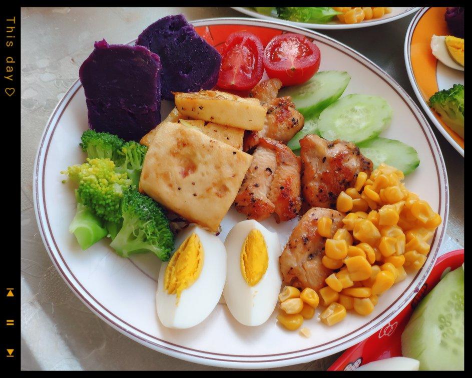 迄今为止最好吃的减肥餐，香煎鸡胸肉