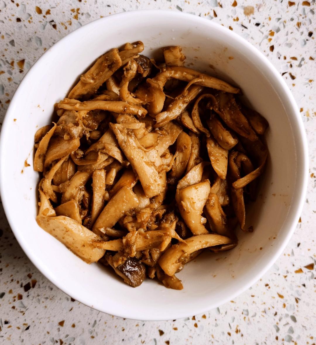 会上瘾的手撕杏鲍菇