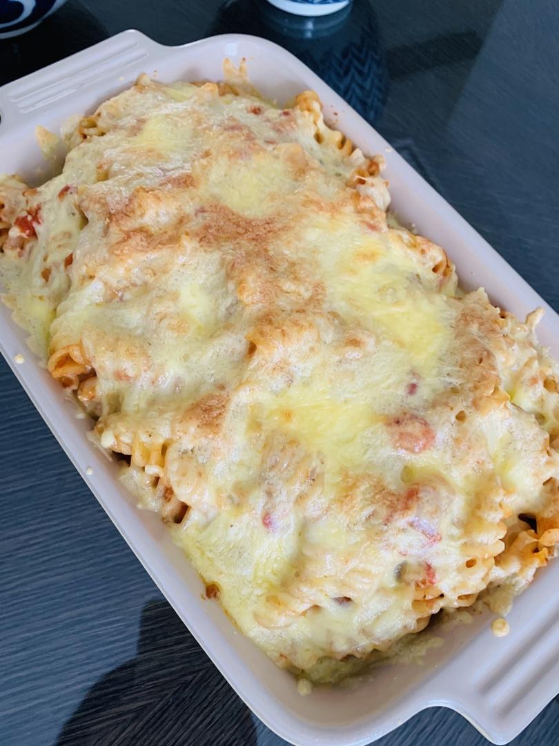 奶酪肉酱焗意面