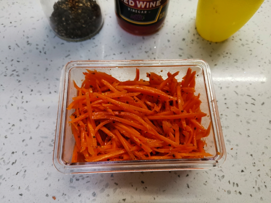 灰灰常备菜の油醋汁胡萝卜的做法
