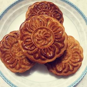 广式五仁月饼 Moon Cakes with Mixed Nuts