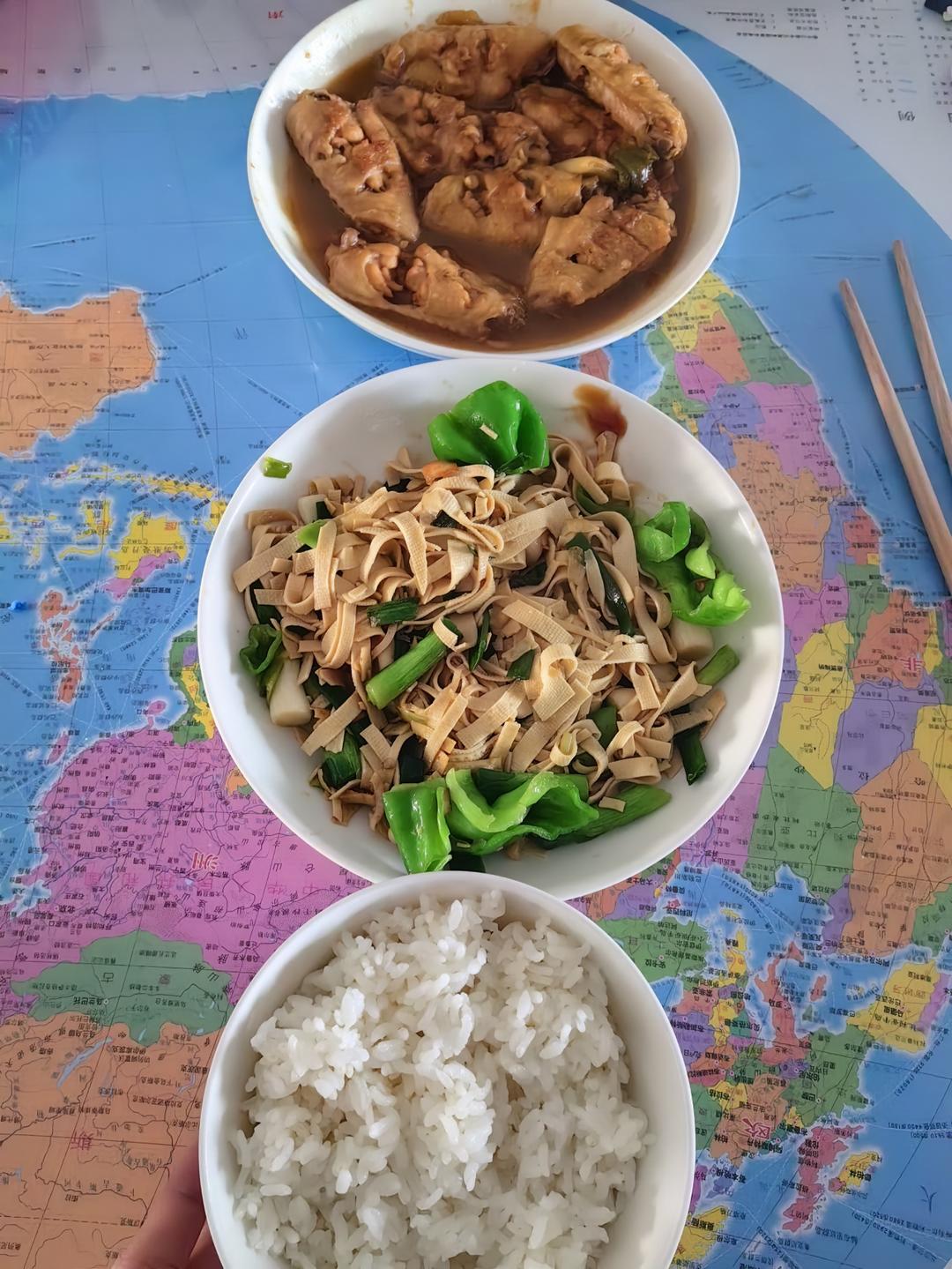 妈妈家的味道，吃了停不下来的红烧鸡翅