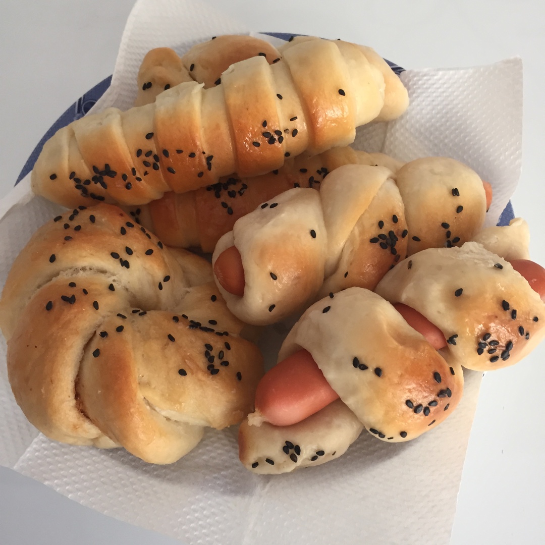 热狗面包卷