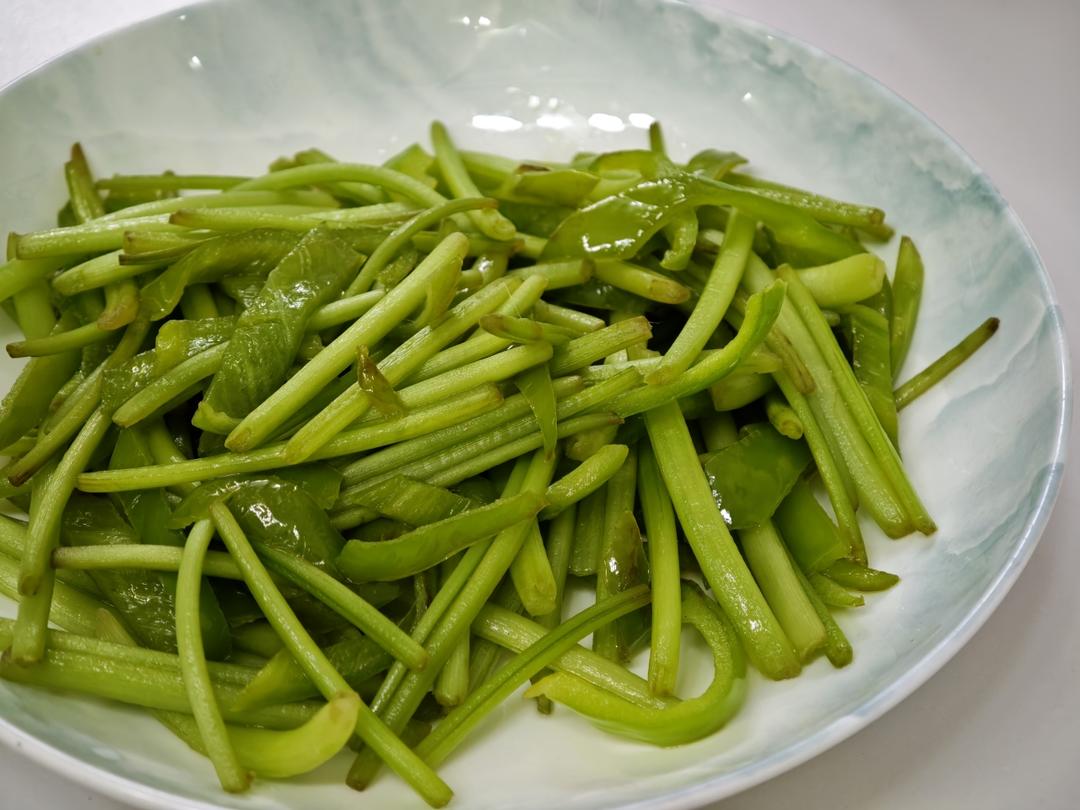 清炒山芋藤