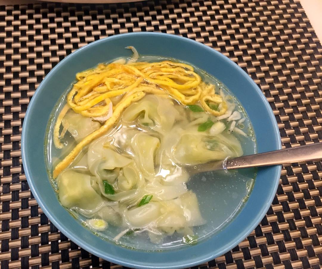 三鲜小馄饨