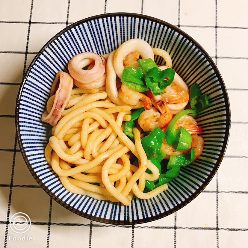 海鲜炒乌冬面