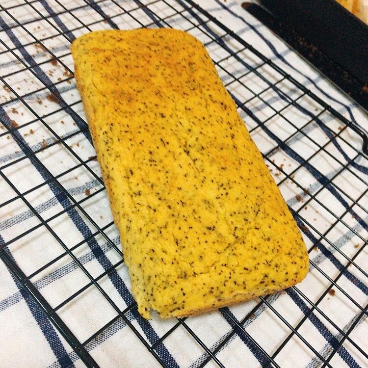 生酮 椰浆红茶比滋可巧蛋糕