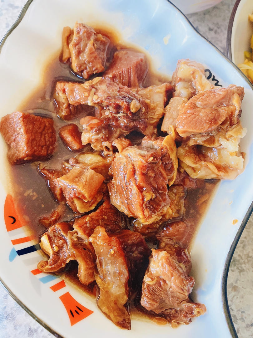 超简单的炖牛肉