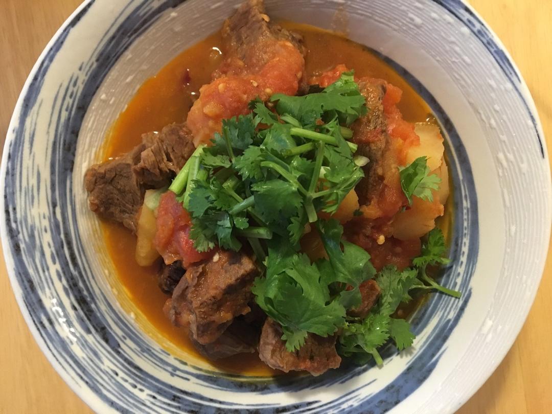 番茄土豆炖牛腩