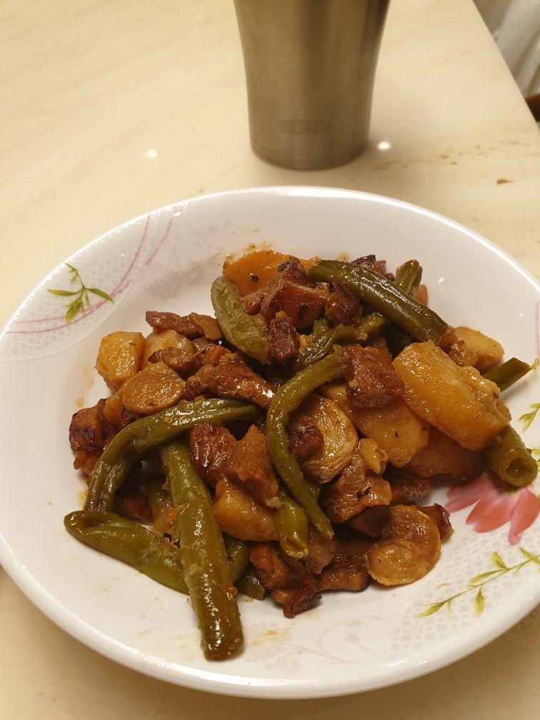 红烧肉炖豆角