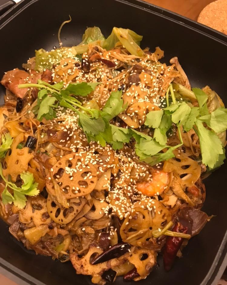 火锅底料变身麻辣香锅