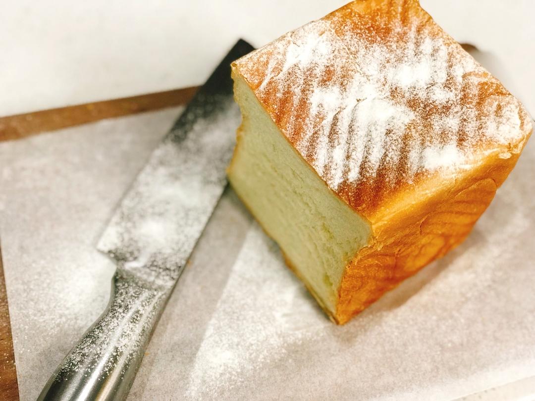 吐司，奶香手撕面包，超级香浓