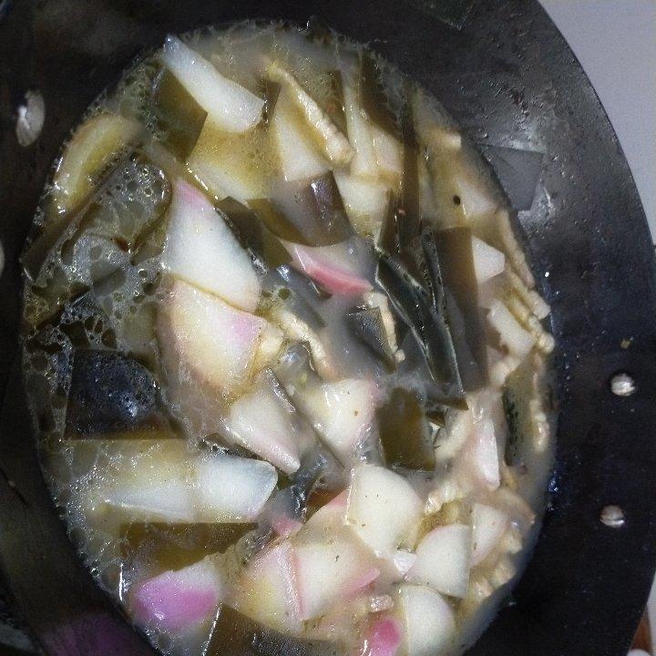 减脂又营养的萝卜炖海带