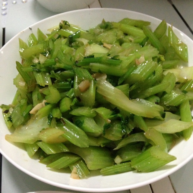 蘑菇芹菜