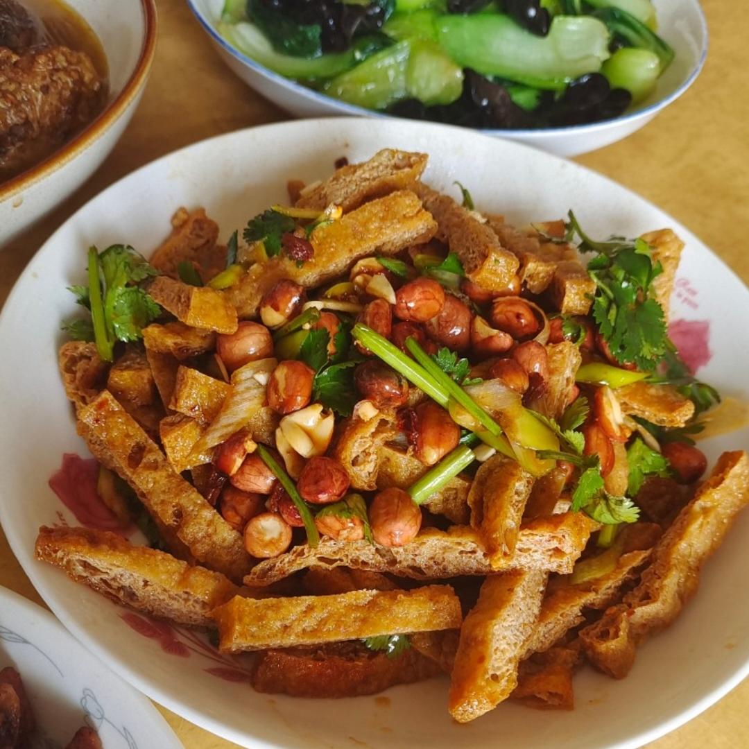 凉拌炸豆腐