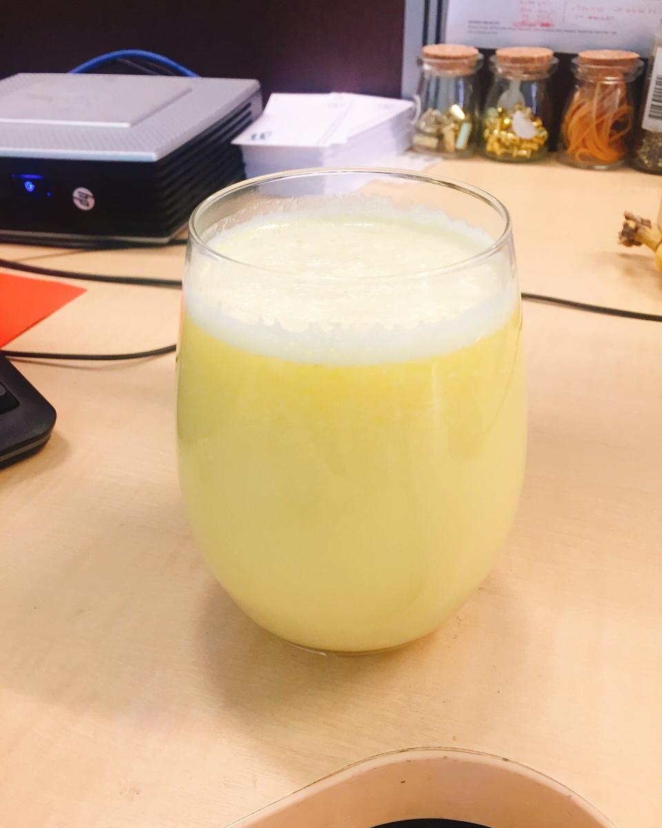 tracybon做的菠萝酸奶昔