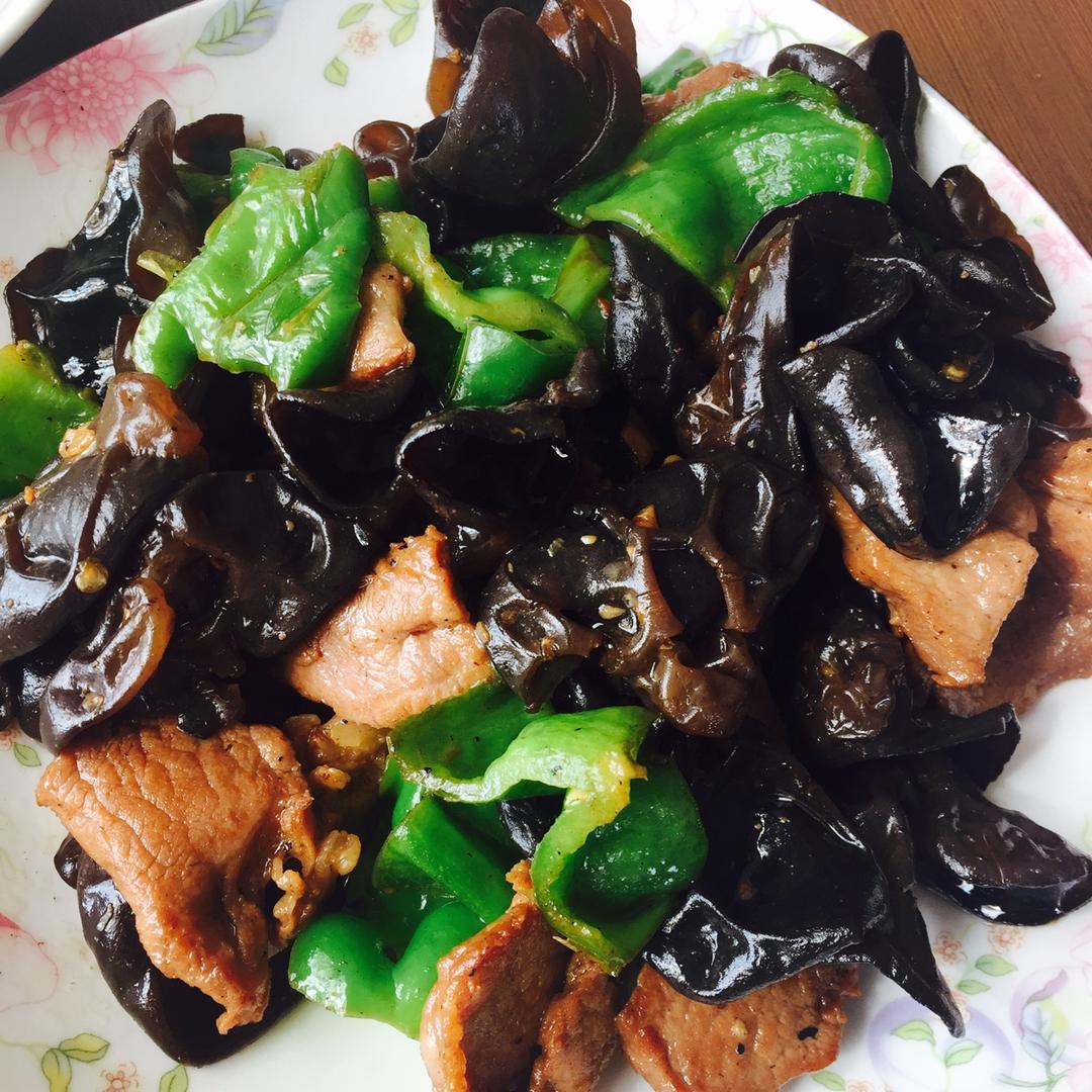 我老酷了做的木耳炒肉木耳炒肉家常菜首页登录注册作品动态菜单查看