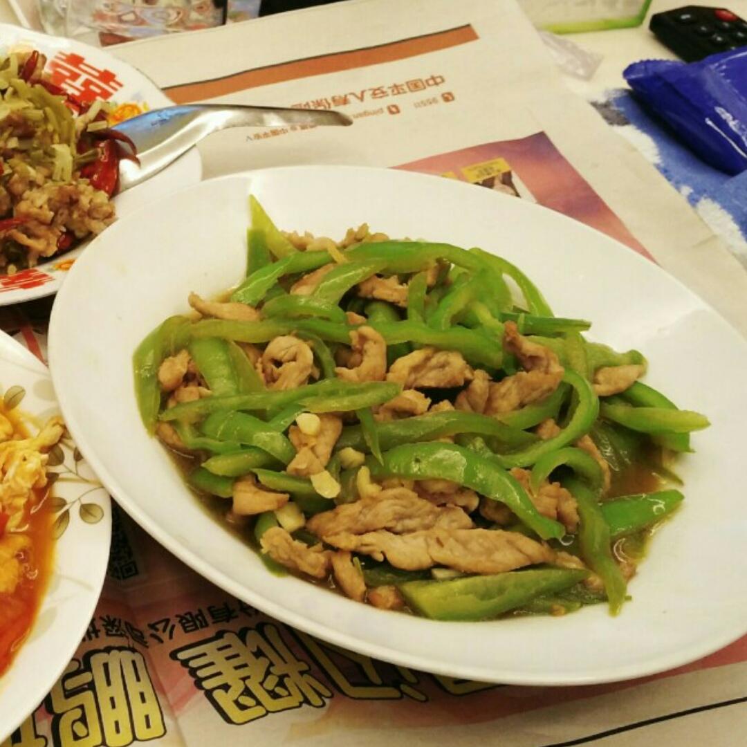 青椒肉丝--下饭快手菜