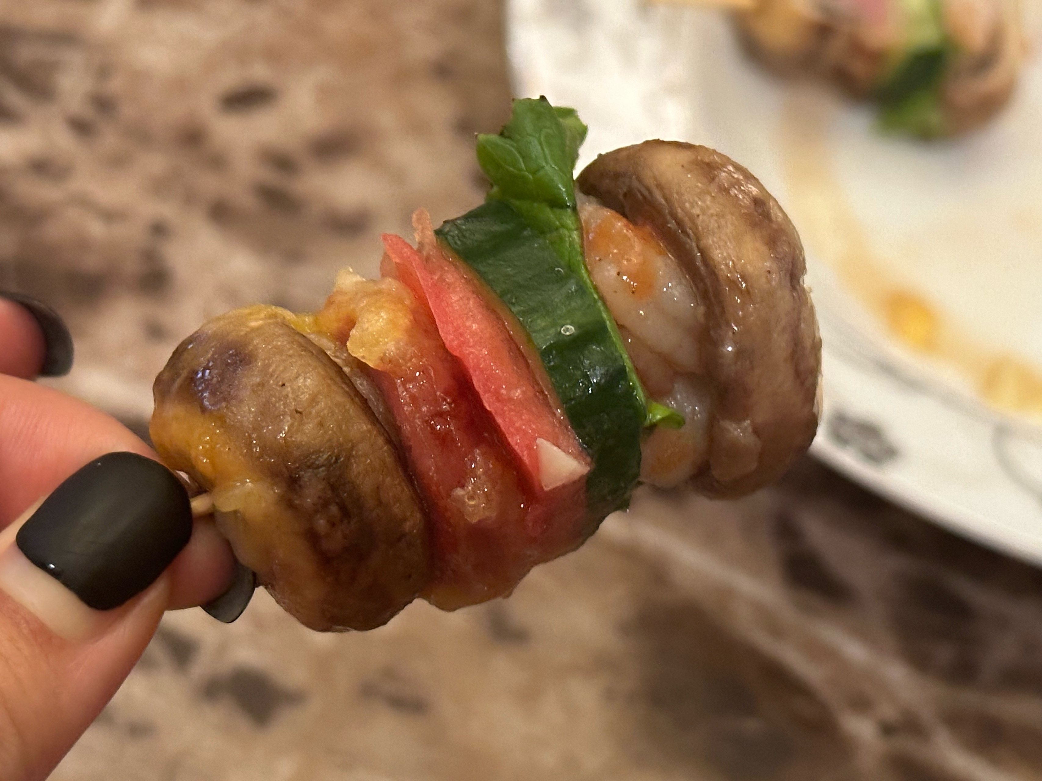 蘑菇虾滑堡