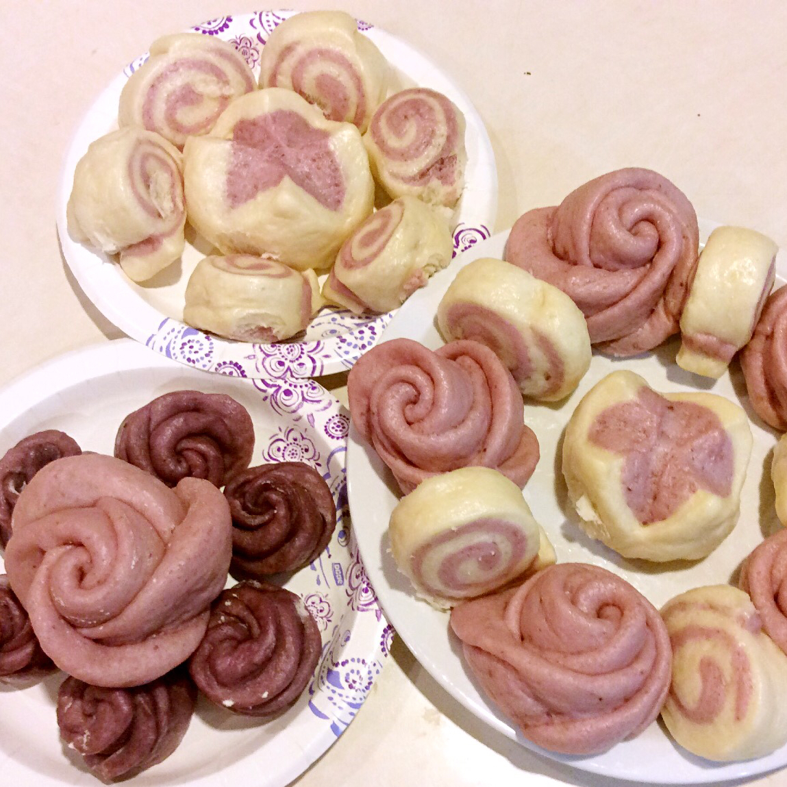 牛奶黑芝麻玫瑰馒头