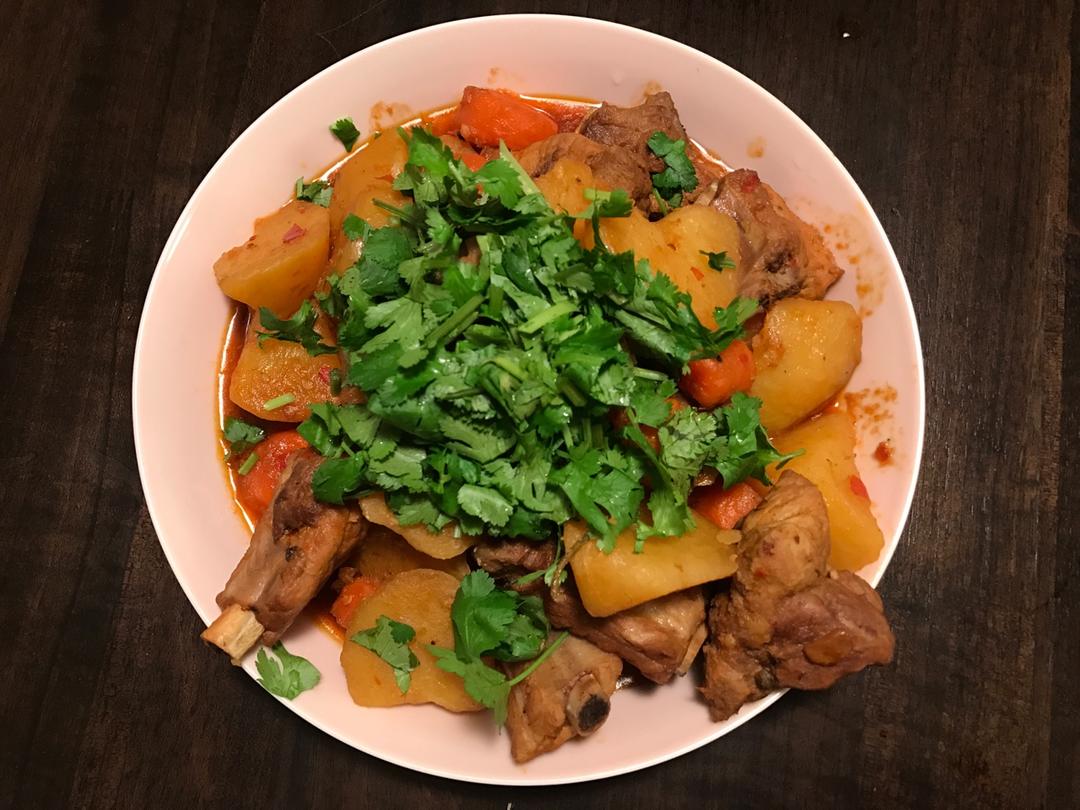 胡萝卜土豆炖排骨