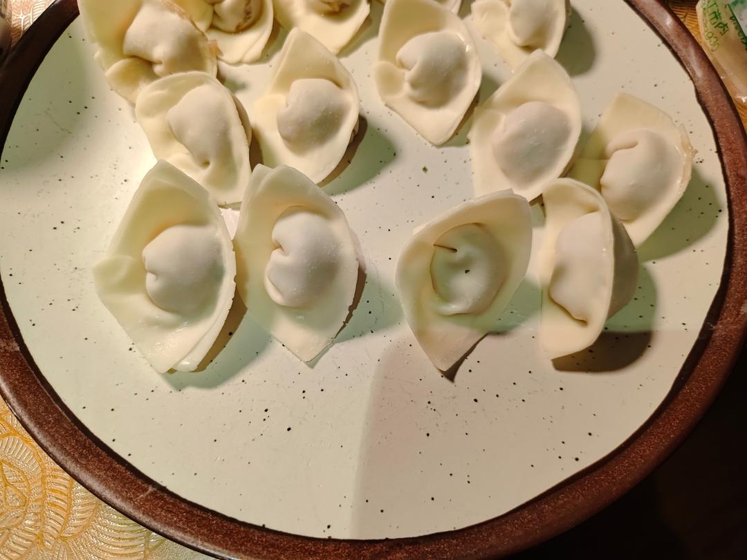 馄饨（两种包法）