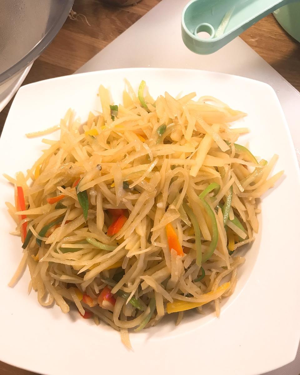 超级无敌下饭菜～酸辣土豆丝