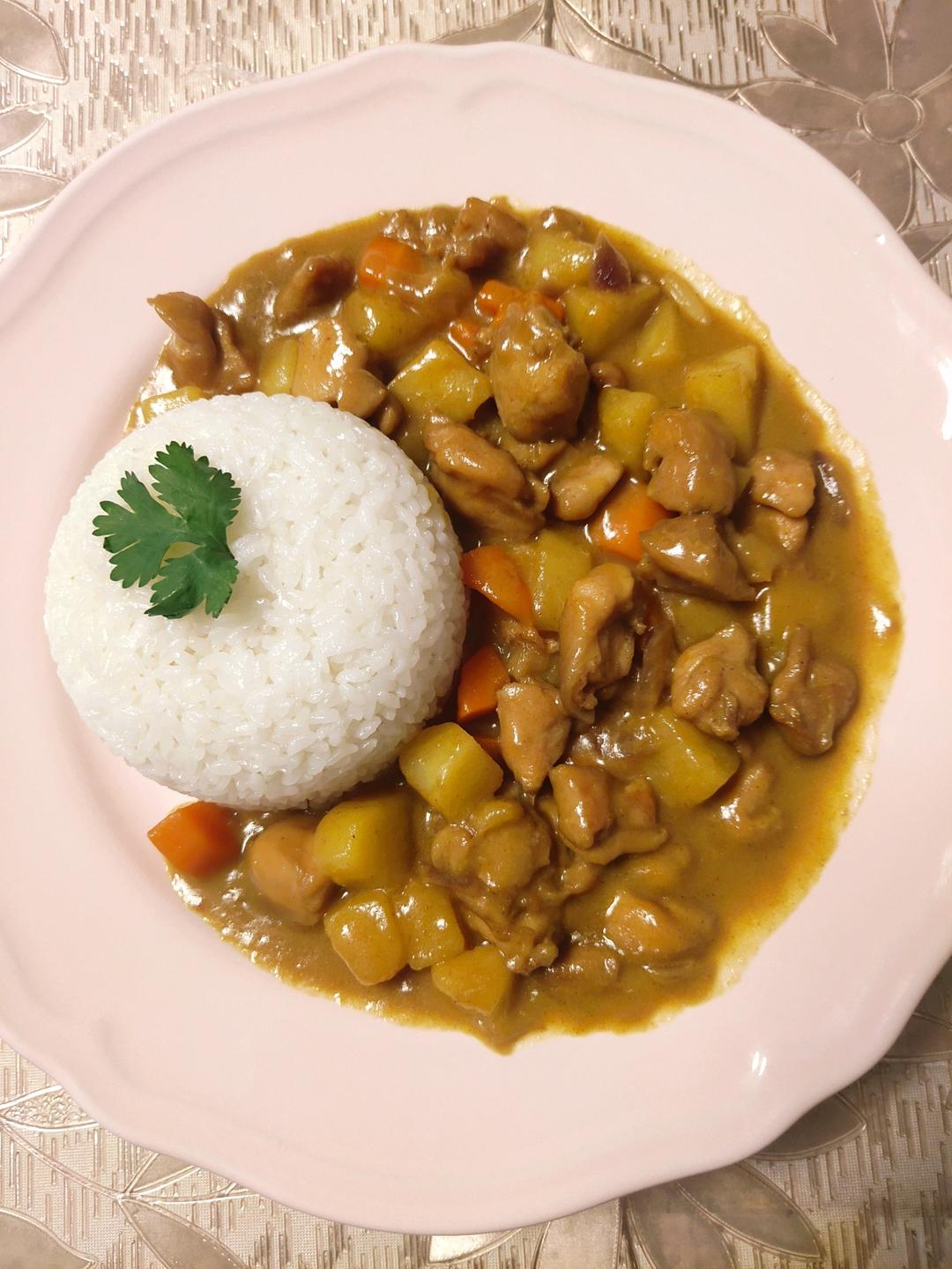 超简单的土豆咖喱鸡块