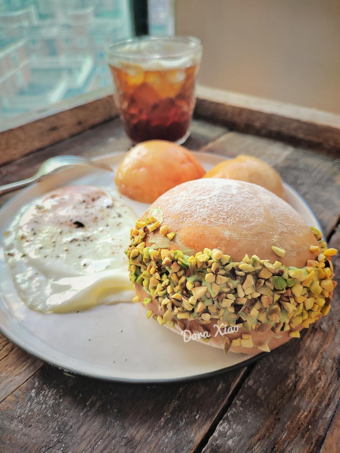 抹茶开心果厚奶油面包🍵清爽抹茶🌈浓香坚果