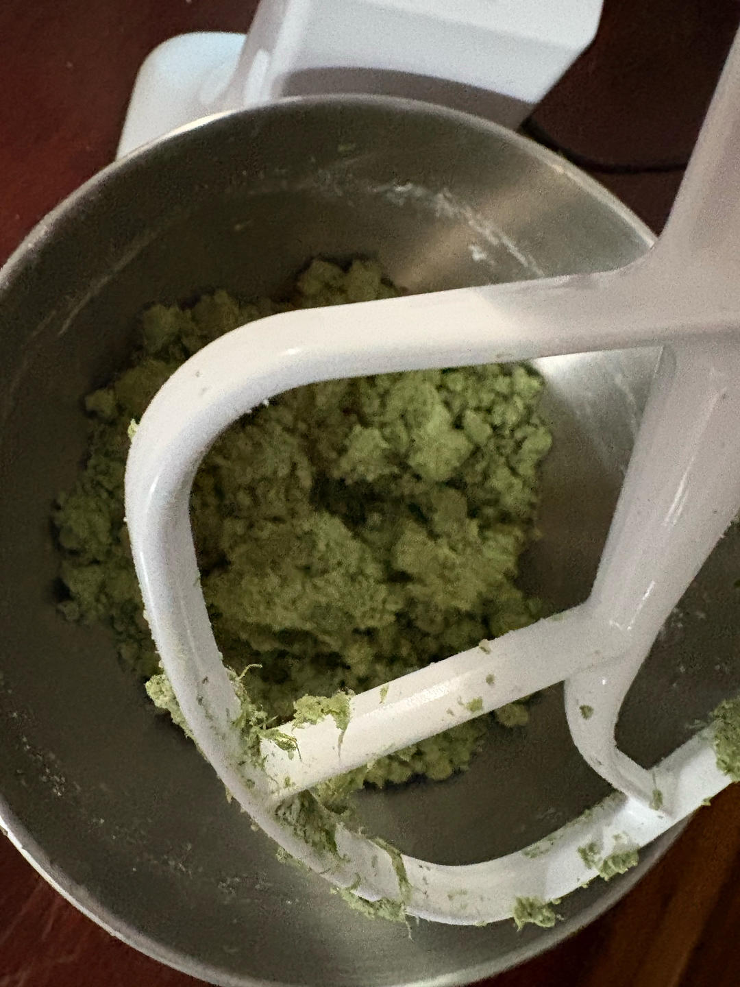 清明必吃的艾草青团