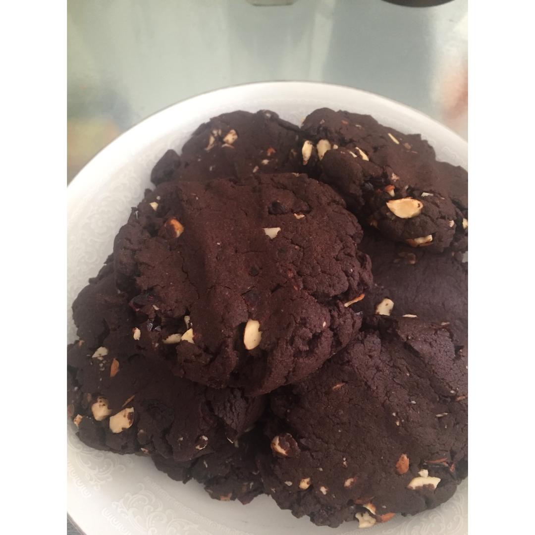 三重巧克力曲奇饼干 Triple Chocolate Cookies