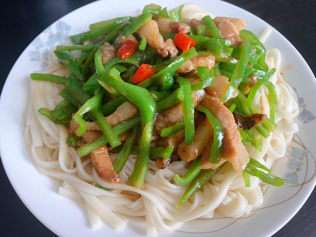 an_oj做的青椒肉丝拌面
