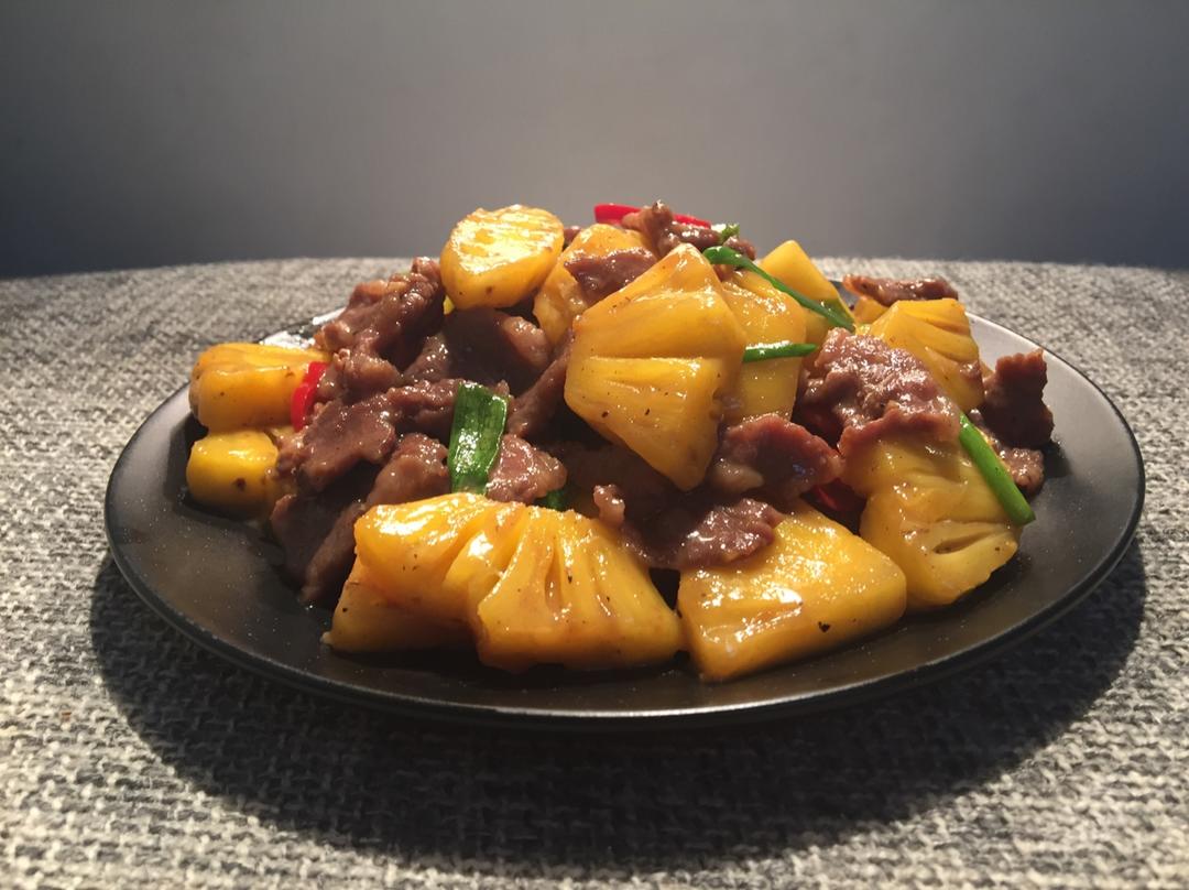 菠萝咕噜肉