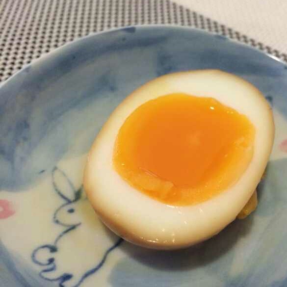 溏心卤蛋