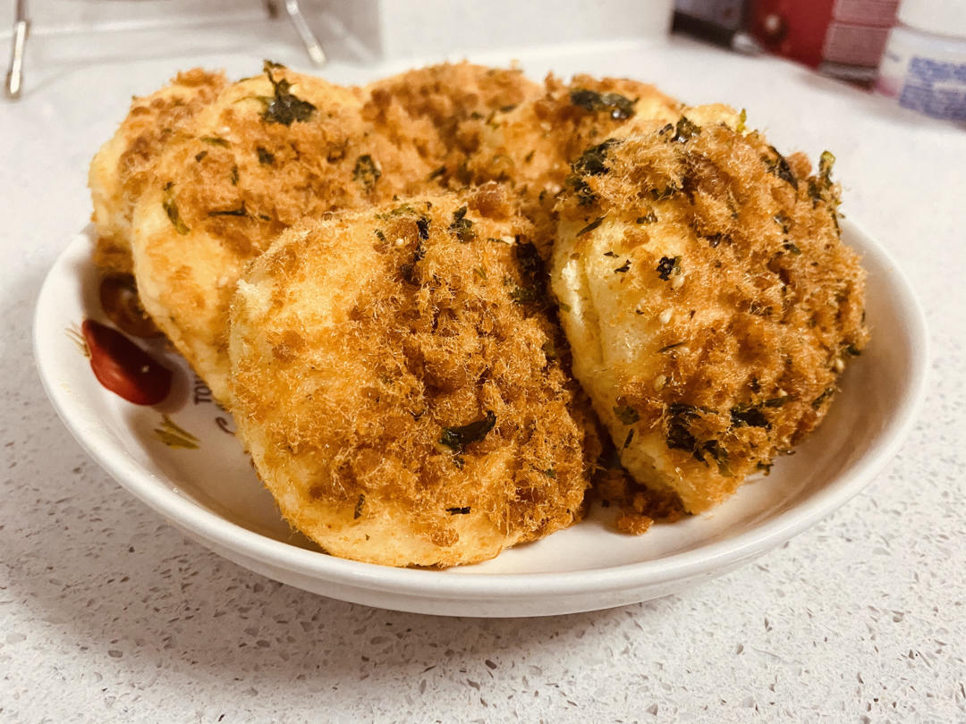 爆浆肉松小贝